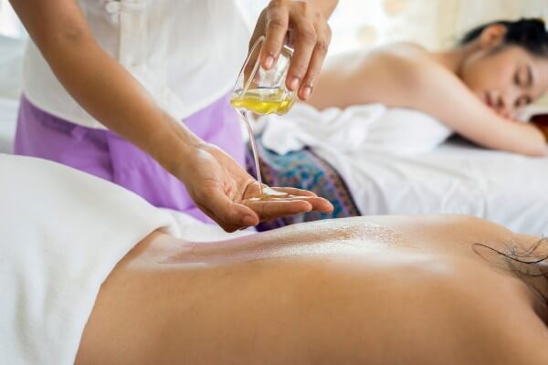 Rug- schouder en nekmassage